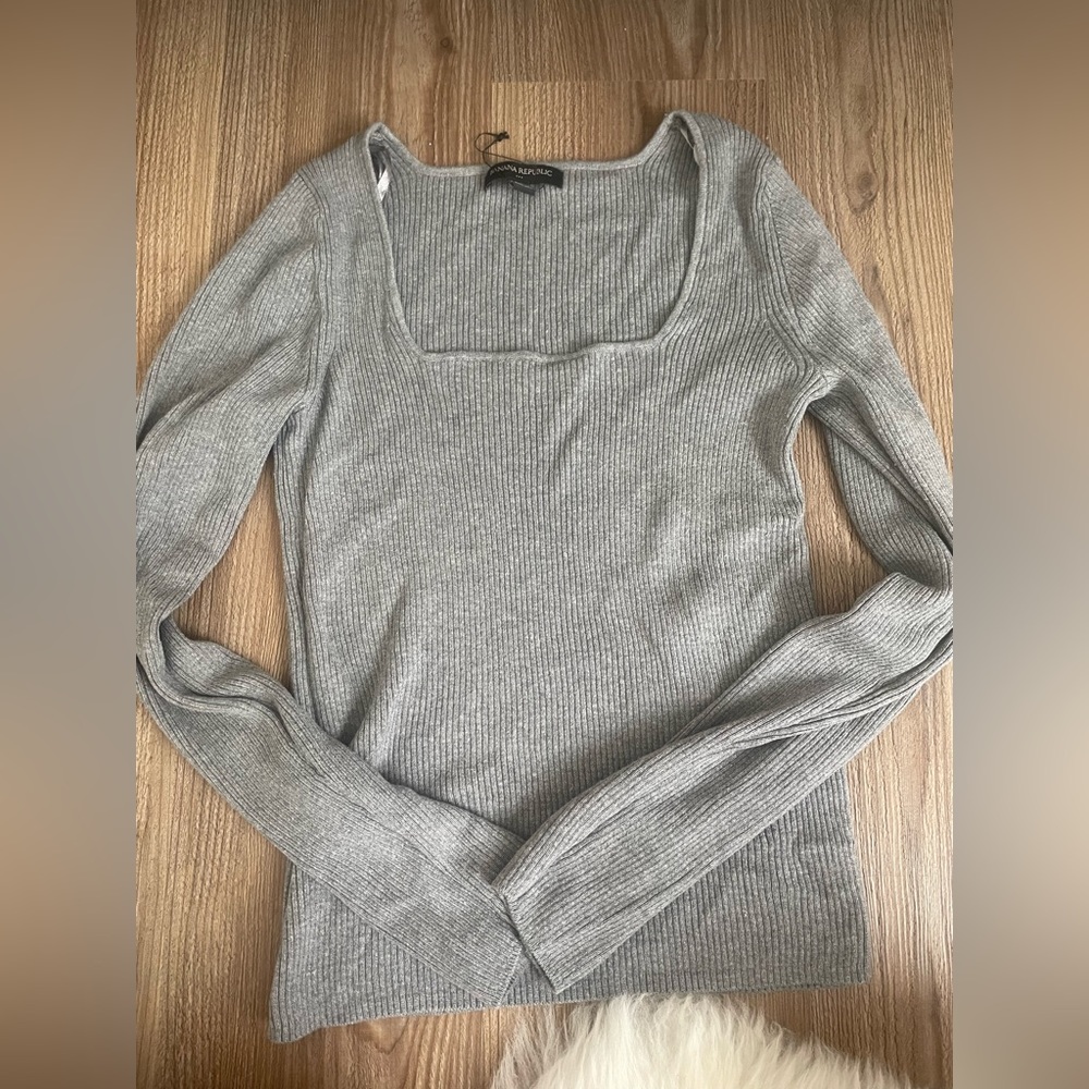 Grey long sleeve banana republic